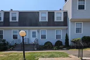 157 Austin Ryer Ln, Branford, CT 06405 - Photo 1