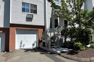925 Oronoke Rd, Waterbury, CT 06708 - Photo 1