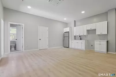 215-219 Bank Street #4, New London, CT 06320 - Photo 1