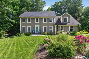 10 Saw Mill Rd, Simsbury, CT 06092 - Photo 1