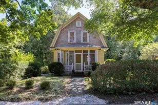28 Watch Hill Ave, Stonington, CT 06378 - Photo 1