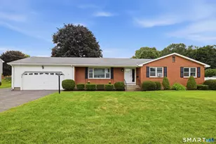 27 Rival Ct, East Hartford, CT 06118 - Photo 1