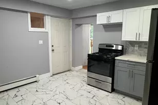 30 Davis St, New Haven, CT 06515 - Photo 1