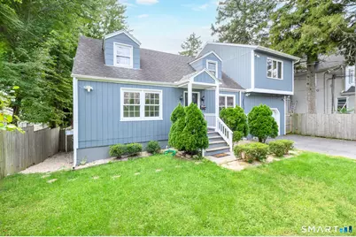 34 Pine Hill Avenue #1st floor, Stamford, CT 06906 - Photo 1