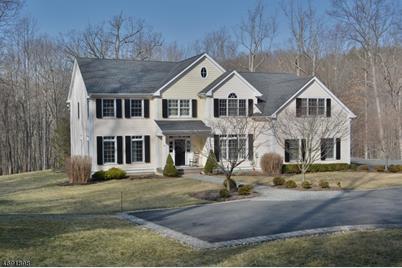 53 Old Mill Rd - Photo 1