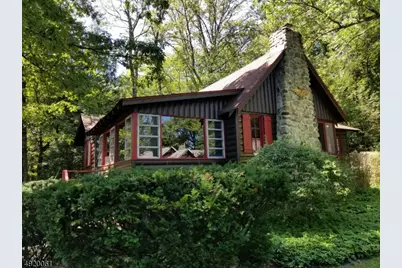 257 Acabonack Rd, Vernon, NJ 07422 - Photo 1