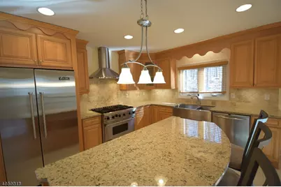 80 Bayberry Ln, Watchung, NJ 07069 - Photo 1