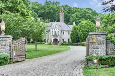 16 Pond View, Montville Township, NJ 07045 - Photo 1