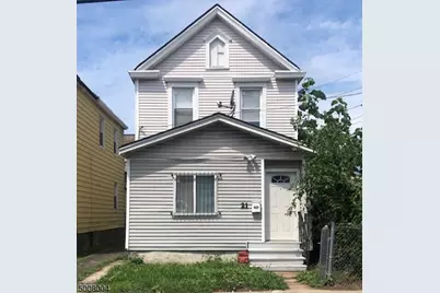 21 Augusta St, Irvington, NJ 07111 - Photo 1
