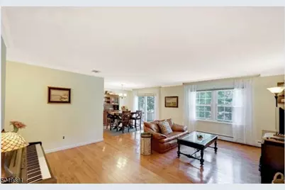 42 Crestwood Mews, Allendale, NJ 07401 - Photo 1