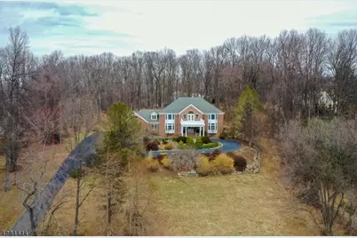 11 Beacon Hill Dr, Chester, NJ 07930 - Photo 1