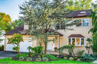 122 De Wolfe St, Edison, NJ 08817 - Photo 1