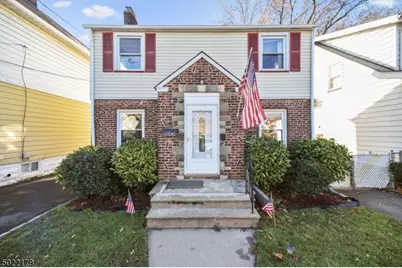 43 Smallwood Ave, Belleville, NJ 07109 - Photo 1