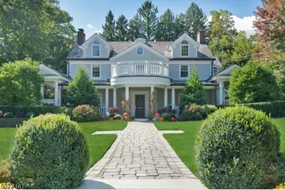 276 Manor Rd, Ridgewood, NJ 07450 - Photo 1