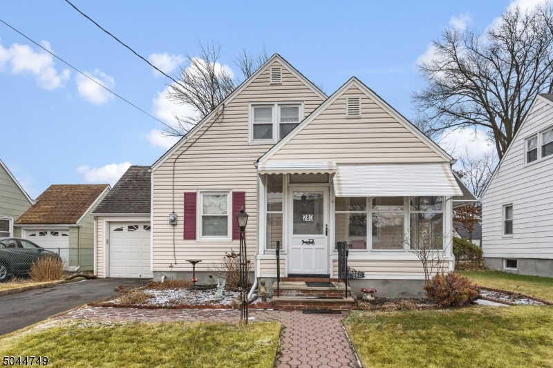 280 Linden Ave, Belleville, NJ 07109 - MLS 3689198 - Coldwell Banker