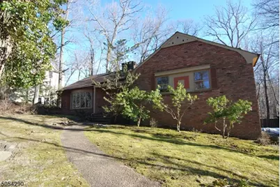 11 Lenape Ln, Berkeley Heights Township, NJ 07922 - Photo 1