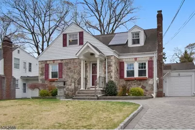 363 Huntington Rd, Union Township, NJ 07083 - Photo 1