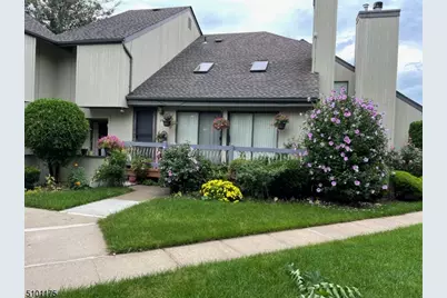 20 Spencer St, Franklin Township, NJ 08873 - Photo 1