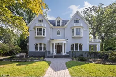 648 Berkeley Ave, Orange, NJ 07050 - Photo 1