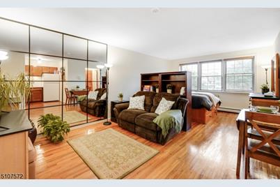 605 Grove St - J #7 - Photo 1