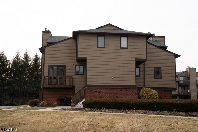 509 Village Commons, Raritan Township, NJ 08822 MLS 3764792 Coldwell Banker