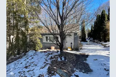 7 High St, West Milford, NJ 07480 - Photo 1