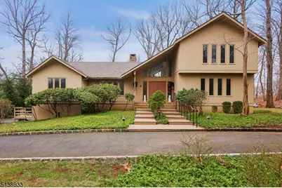 75 Winter Ln, Watchung, NJ 07069 - Photo 1