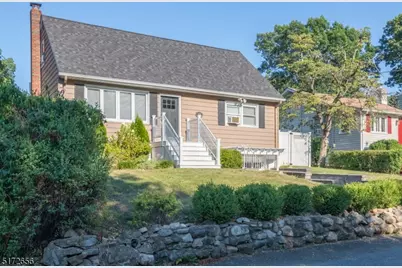 218 Linden Rd, Wayne, NJ 07470 - Photo 1