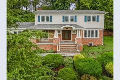 1401 Outlook Dr, Mountainside, NJ 07092 - Photo 1