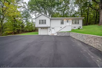 689 Ratzer Road, Wayne, NJ 07470 - Photo 1