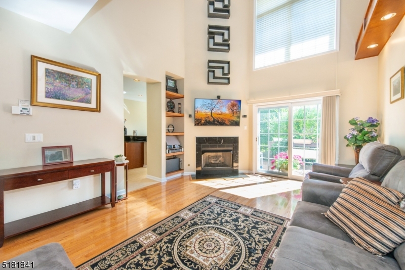 12 Pacio Ct Roseland NJ 07068 MLS 3812510 Coldwell Banker 12 Pacio Ct Roseland NJ 07068 MLS 3812510 Coldwell Banker