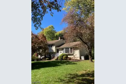 59 River Bend Rd, Berkeley Heights Township, NJ 07922 - Photo 1