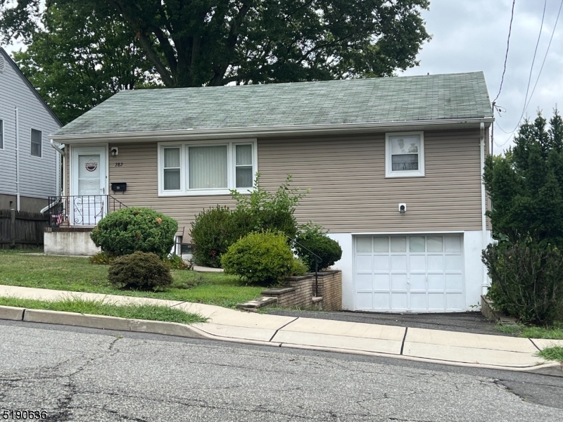 282 Cumberland Ave, Paterson, NJ 07502 - MLS 3817927 - Coldwell Banker