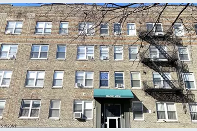 133 N Maple, East Orange, NJ 07017 - Photo 1