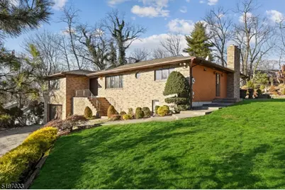 261 E Northfield Rd, Livingston, NJ 07039 - Photo 1