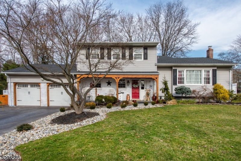 17 Beechtree Rd, West Caldwell, NJ 07006 MLS 3830379 Coldwell Banker