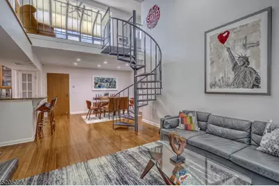 51 Mount Kemble Ave #402, Morristown, NJ 07960 - Photo 1
