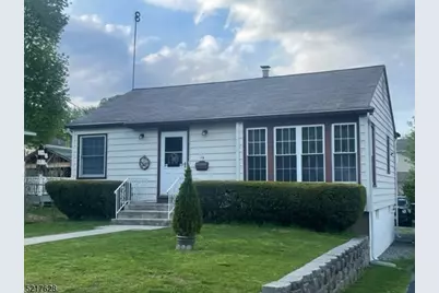 16 Elm St, Butler, NJ 07405 - Photo 1