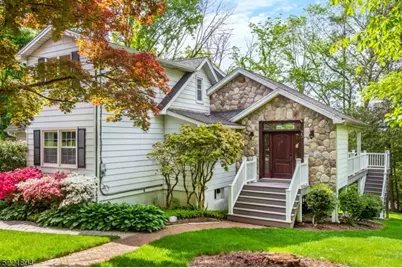 25 Whaleback Ter, Ringwood, NJ 07456 - Photo 1