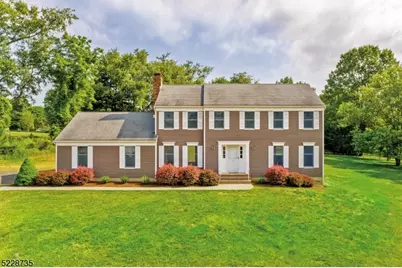 2 Stull Cir, Readington, NJ 08889 - Photo 1