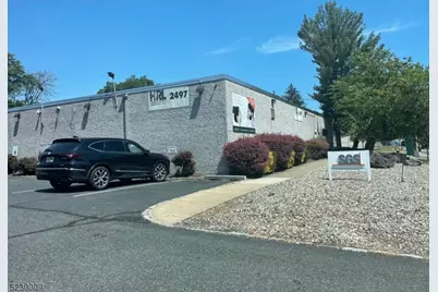 2497 Vauxhall Rd, Union Township, NJ 07083 - Photo 1