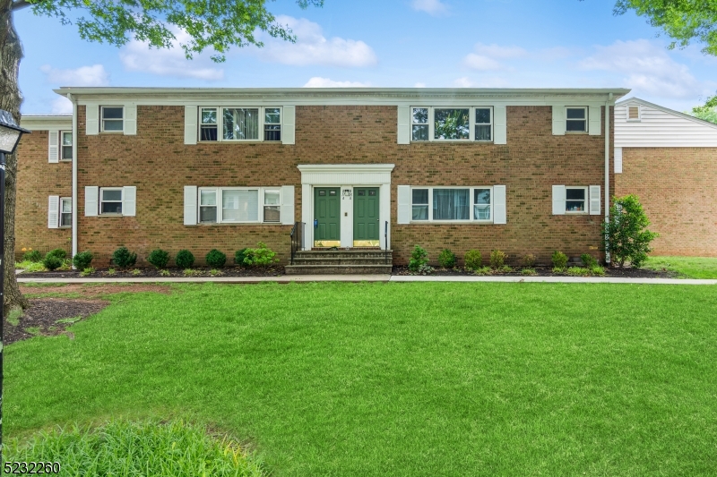 160 Evergreen Rd #17B, Edison, NJ 08837 - MLS 3853704 - Coldwell Banker