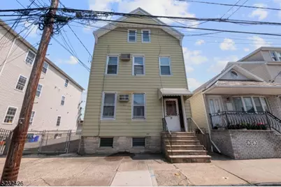 71 Kossuth St, Newark, NJ 07105 - Photo 1