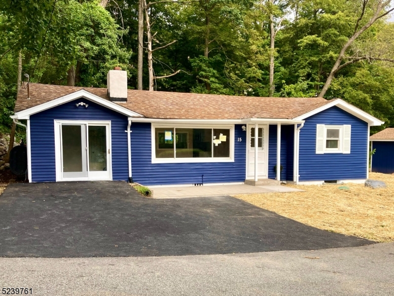 15 Lakeside Ave, Hardyston Township, NJ 07460 MLS 3860233 Coldwell