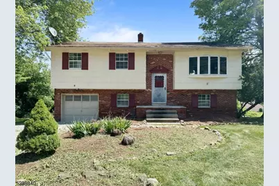 22 Valley Dr North, Vernon, NJ 07418 - Photo 1