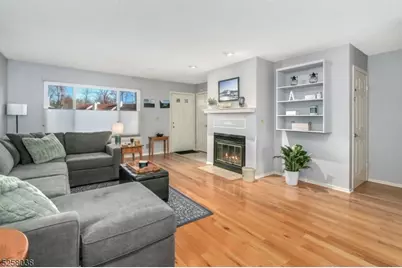 10 Westbrook Ct, Roselle, NJ 07203 - Photo 1