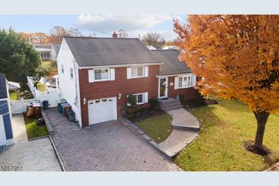 605 Princeton Rd, Linden, NJ 07036 - Photo 1