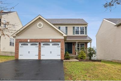 348 Hamilton Drive, Greenwich Township, NJ 08886 - Photo 1