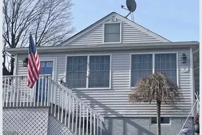 19 Pearl St, Bloomingdale, NJ 07403 - Photo 1