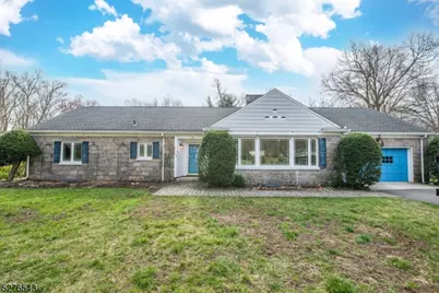 29 Sun Valley Way, Morris Plains, NJ 07950 - Photo 1